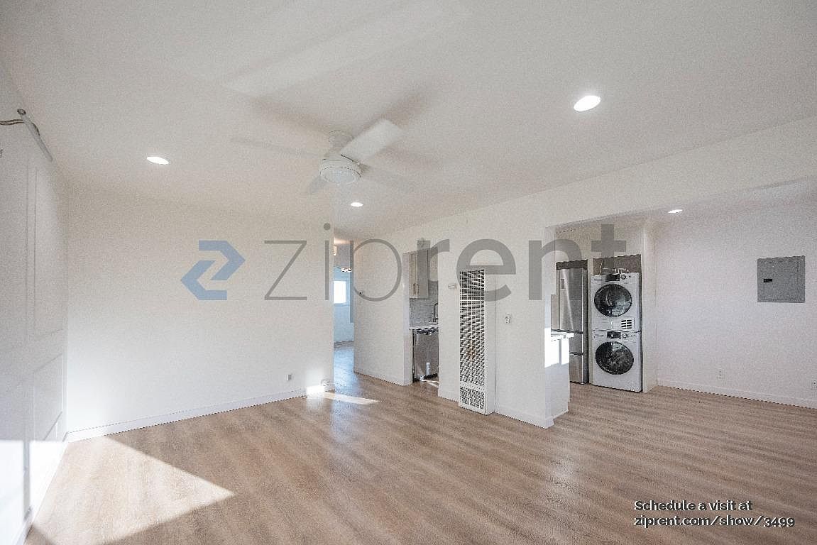 3816 Ruby St photo 4