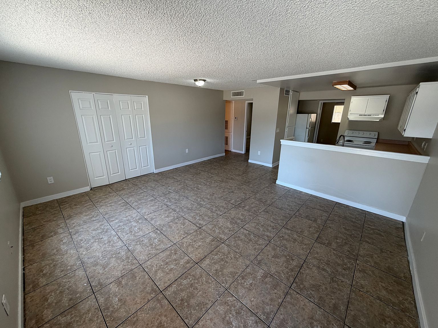 3308 W Northern Ave Phoenix, AZ 85051 photo 3