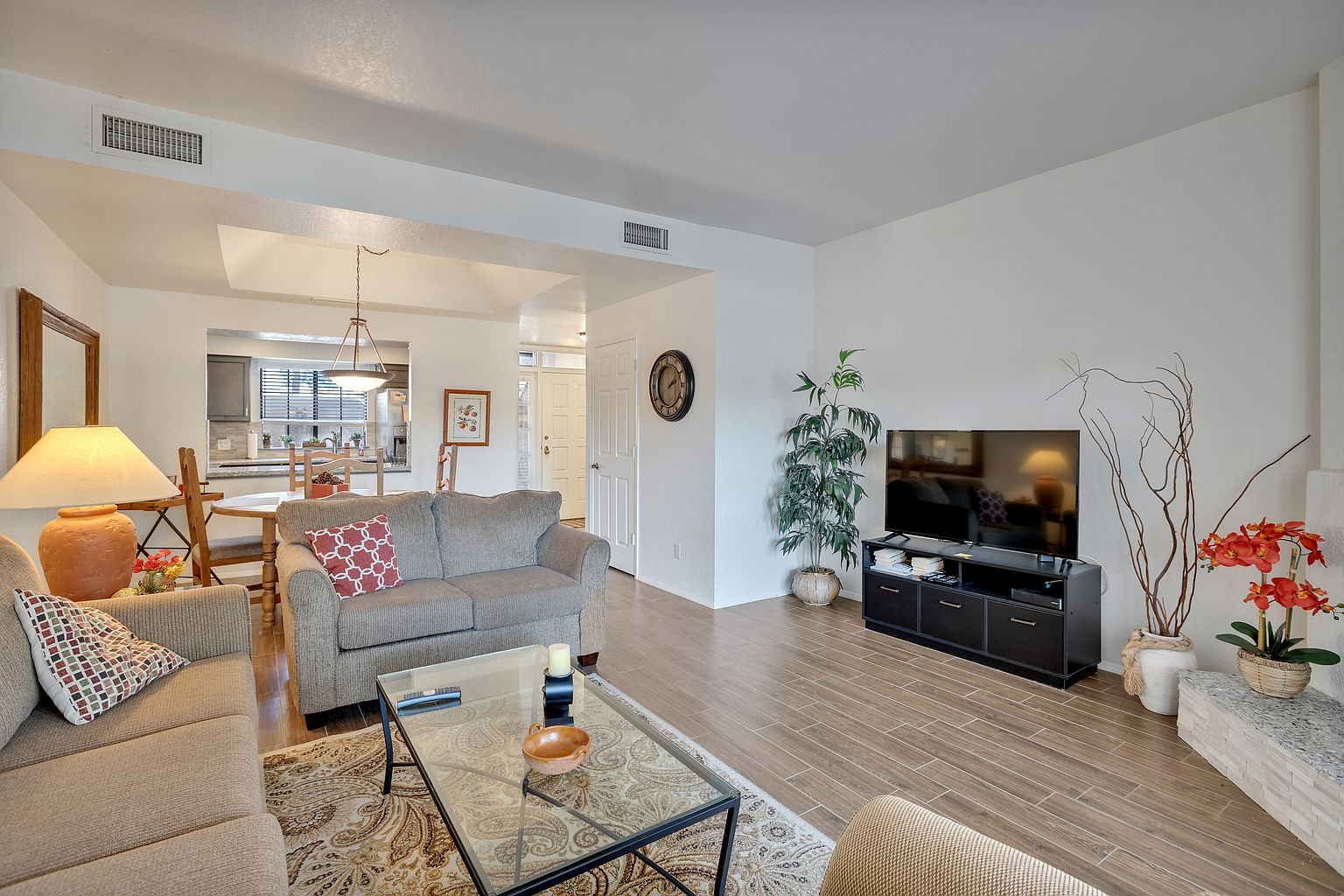 6142 N 29th St #34 photo 5