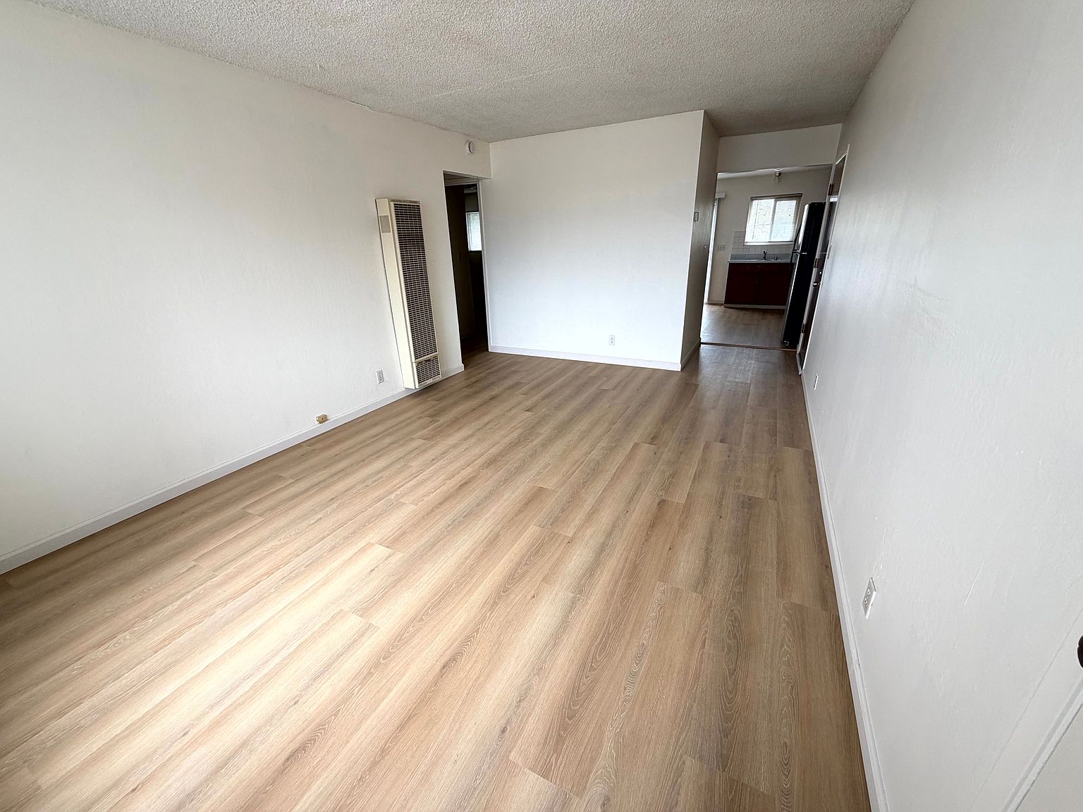 814 Orchard Ave photo 3