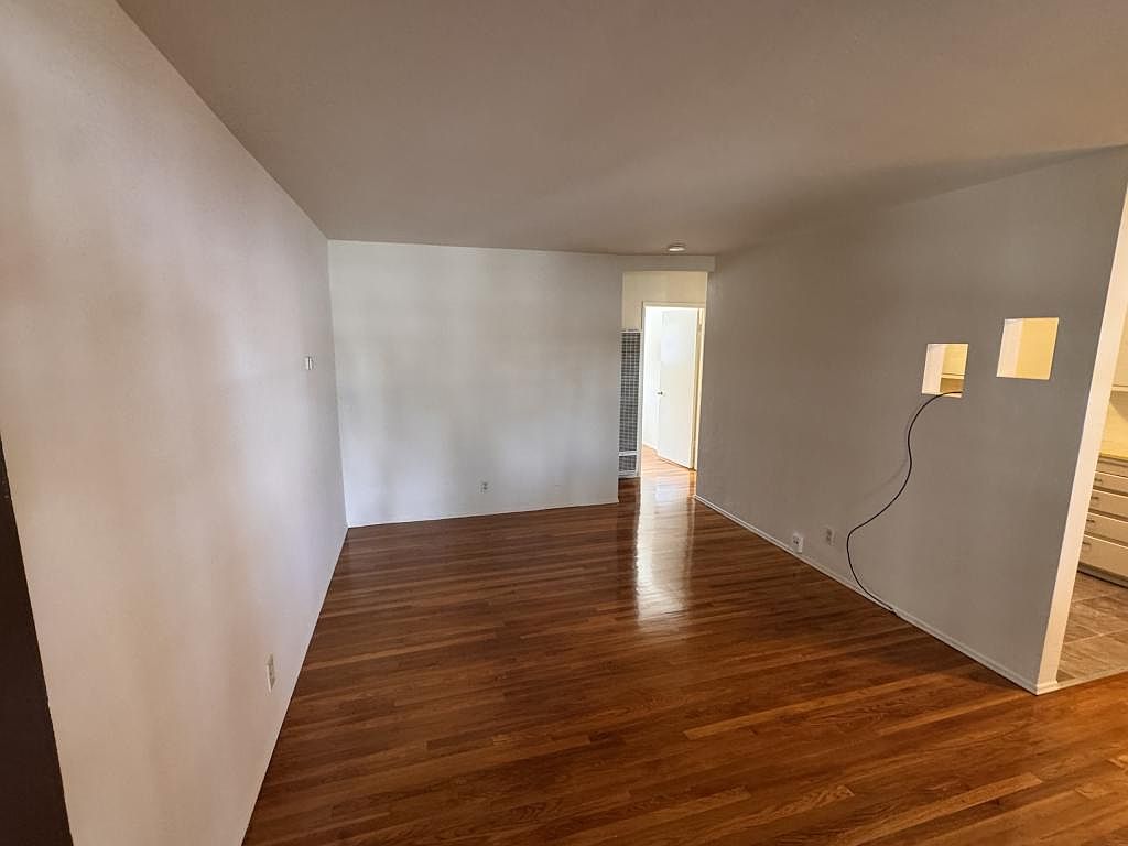 5090 College Ave photo 5