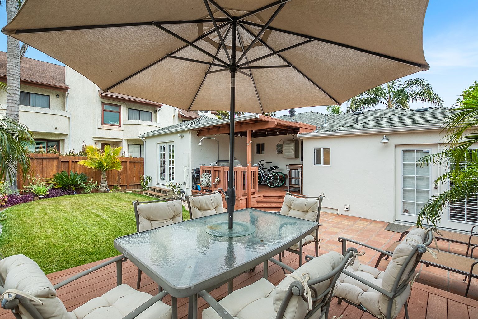 1236 Thomas Ave photo 5