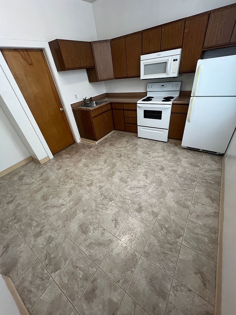 08 photo 2