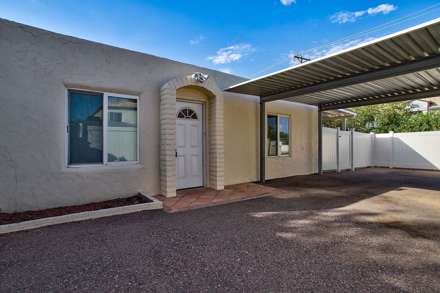 4491 N 21st St Phoenix, AZ 85016 photo 3