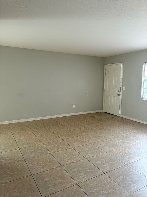 2607 44th St photo 5