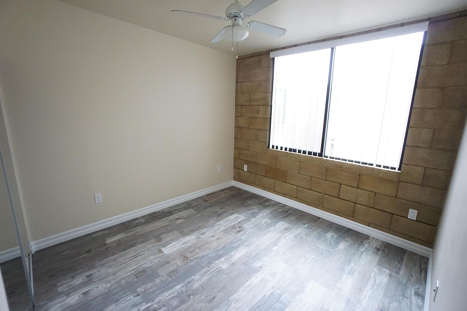 3509 Del Rey St photo 5