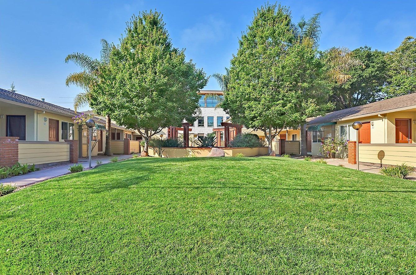 0BR/1BA Apartment on Noel Dr · Menlo Park photo 2