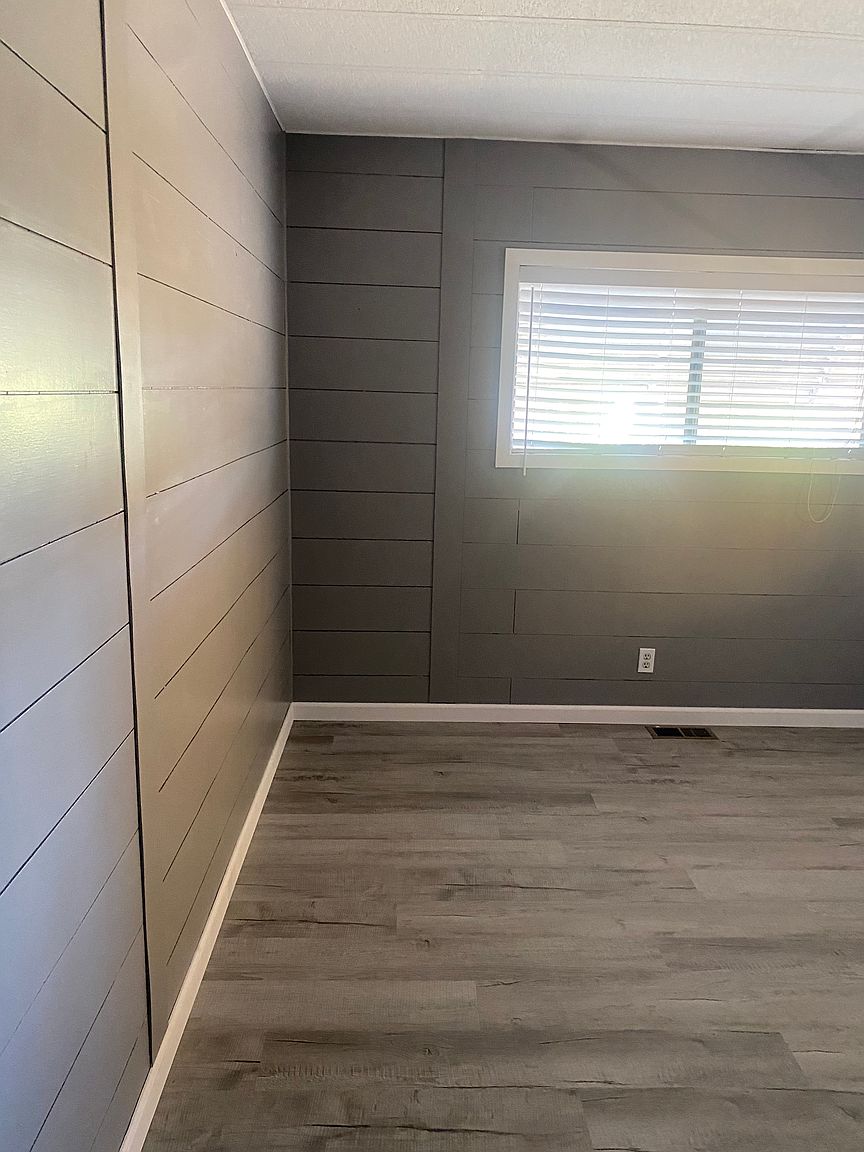 120 N VAL VISTA Drive photo 4