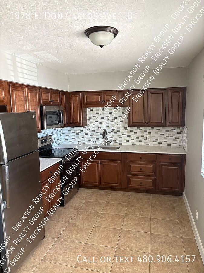 1978 East Don Carlos Avenue, Tempe, AZ 85281 photo 5