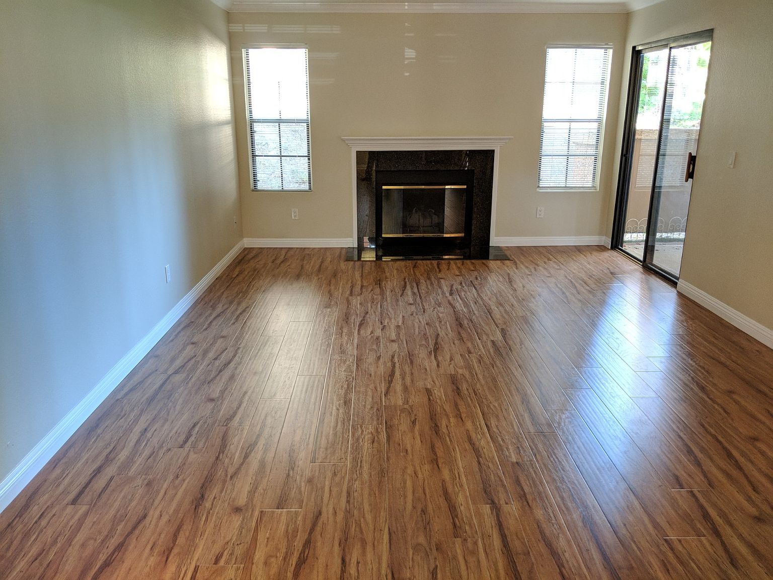 12063 Alta Carmel Ct photo 2