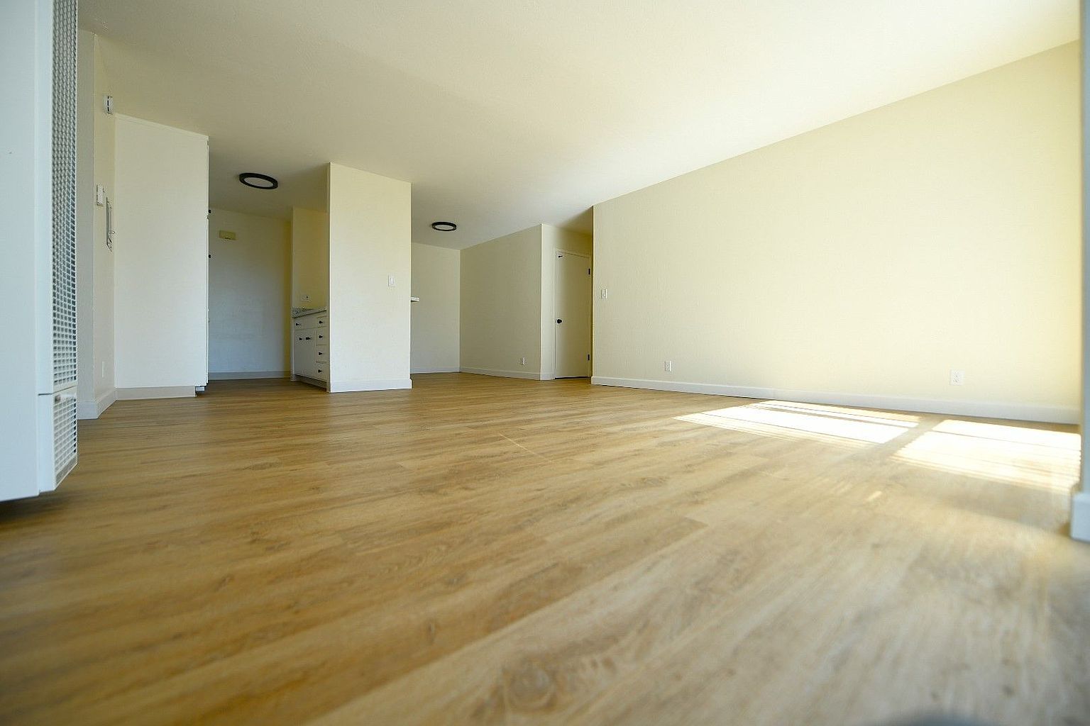 2418 Dwight Way unit 08 photo 4