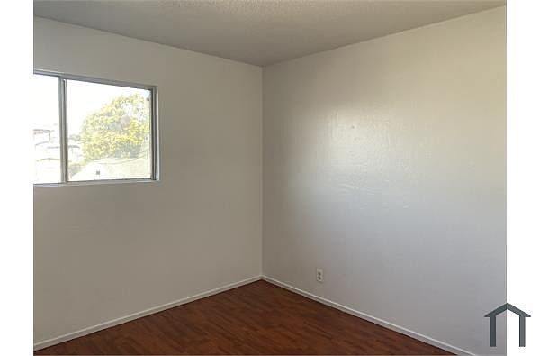 1626 82nd Ave photo 3