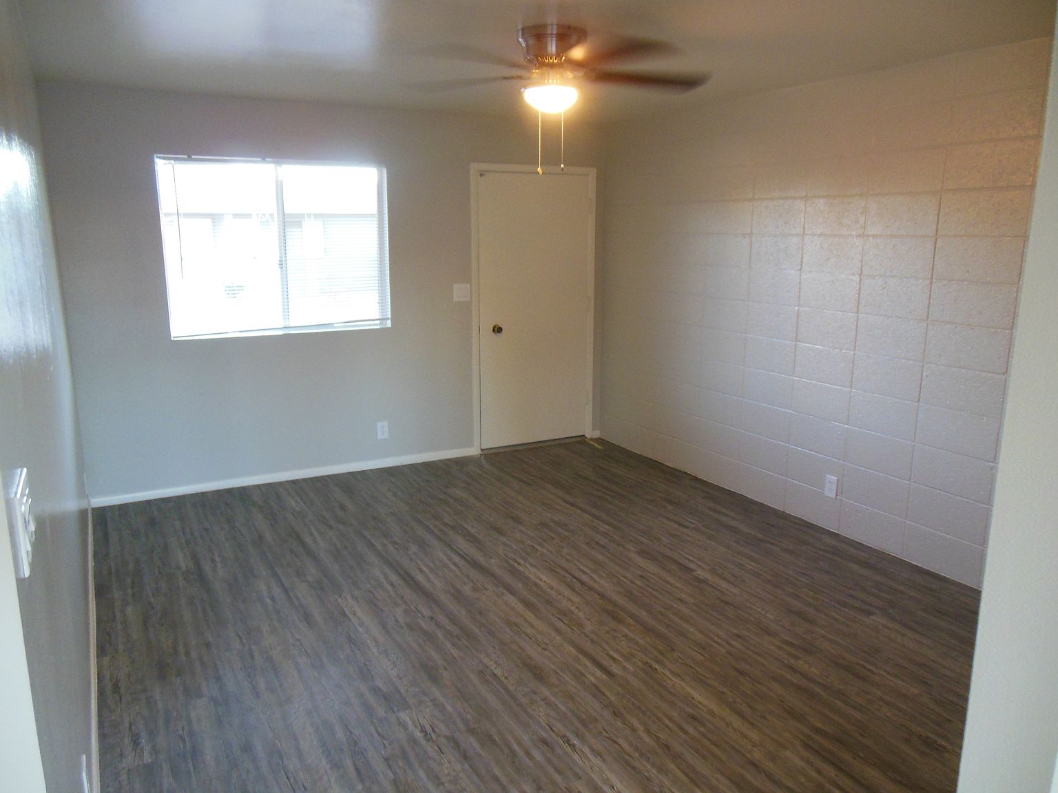 315 N Higley Rd photo 2