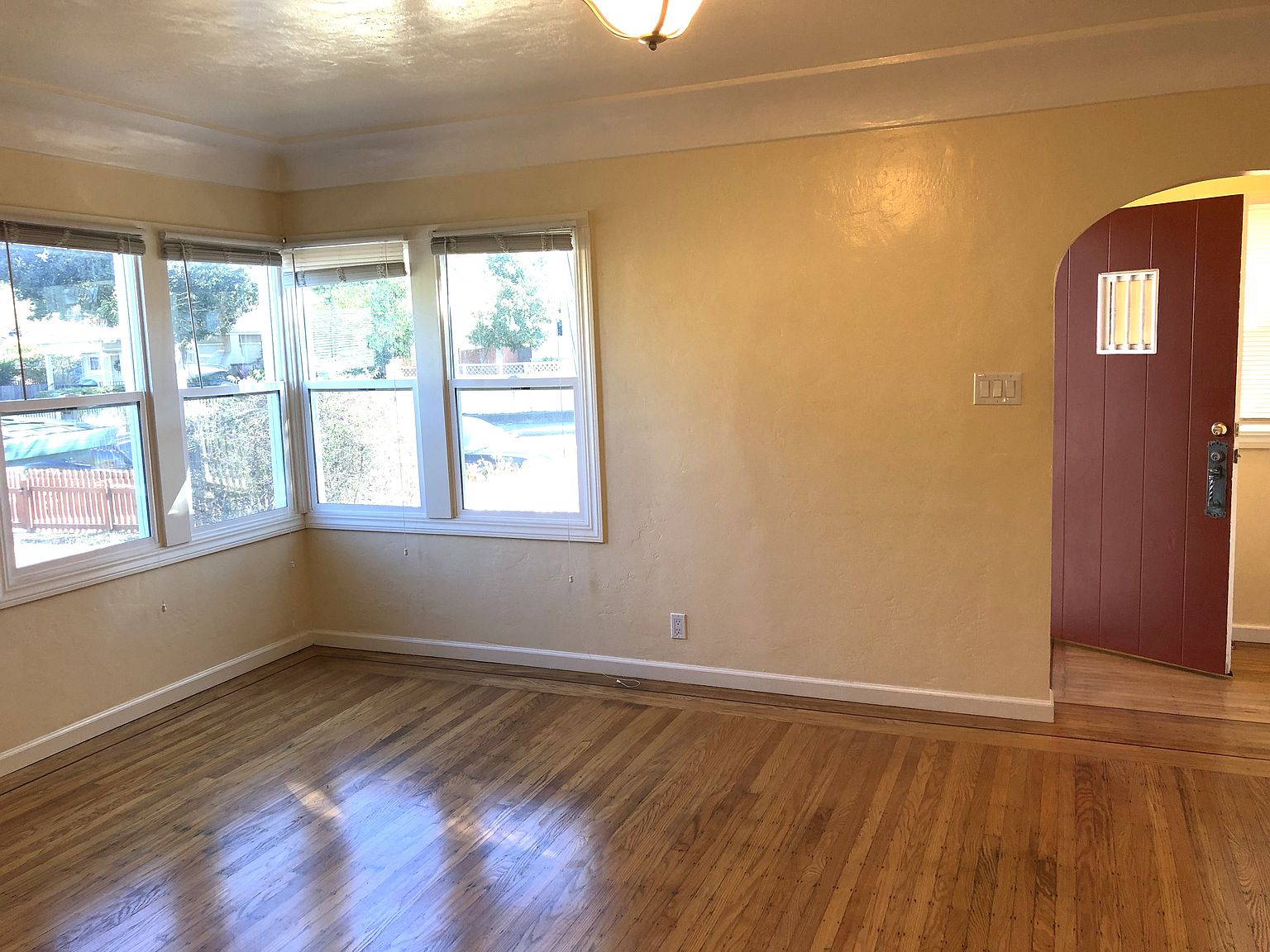 622 Alabama St photo 4