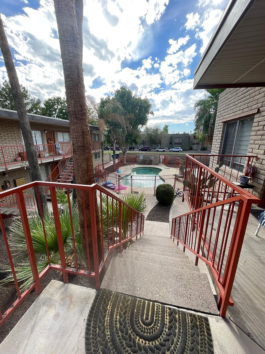 Palo Verde Apartments photo 2