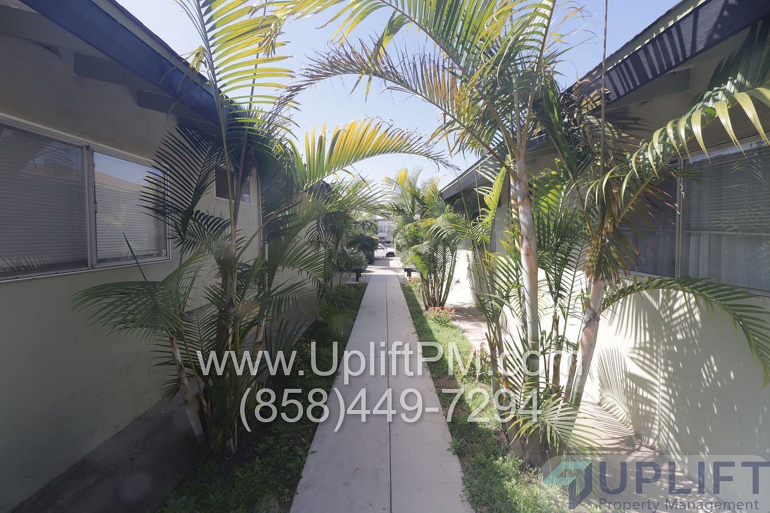 3434 Monroe St photo 2
