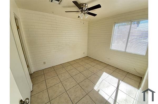 1608-1610 W Becker Ln Phoenix, AZ 85029 photo 4