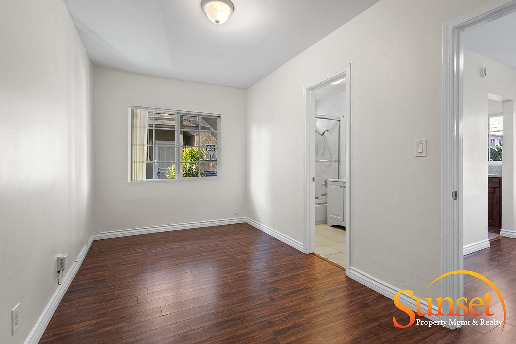 3904 Hamilton St photo 5