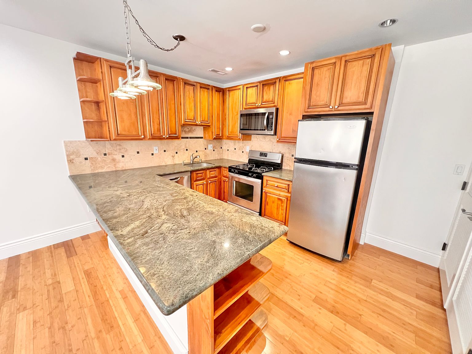 1BR/1BA Apartment on Mission St · San Francisco photo 5