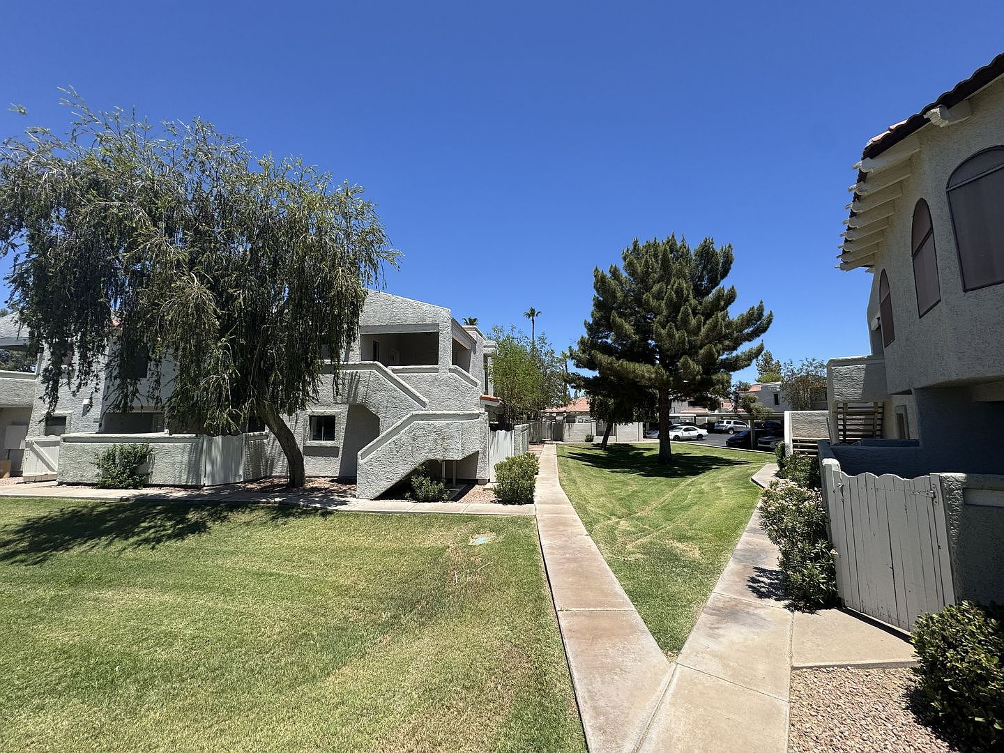 850 S River Dr photo 5