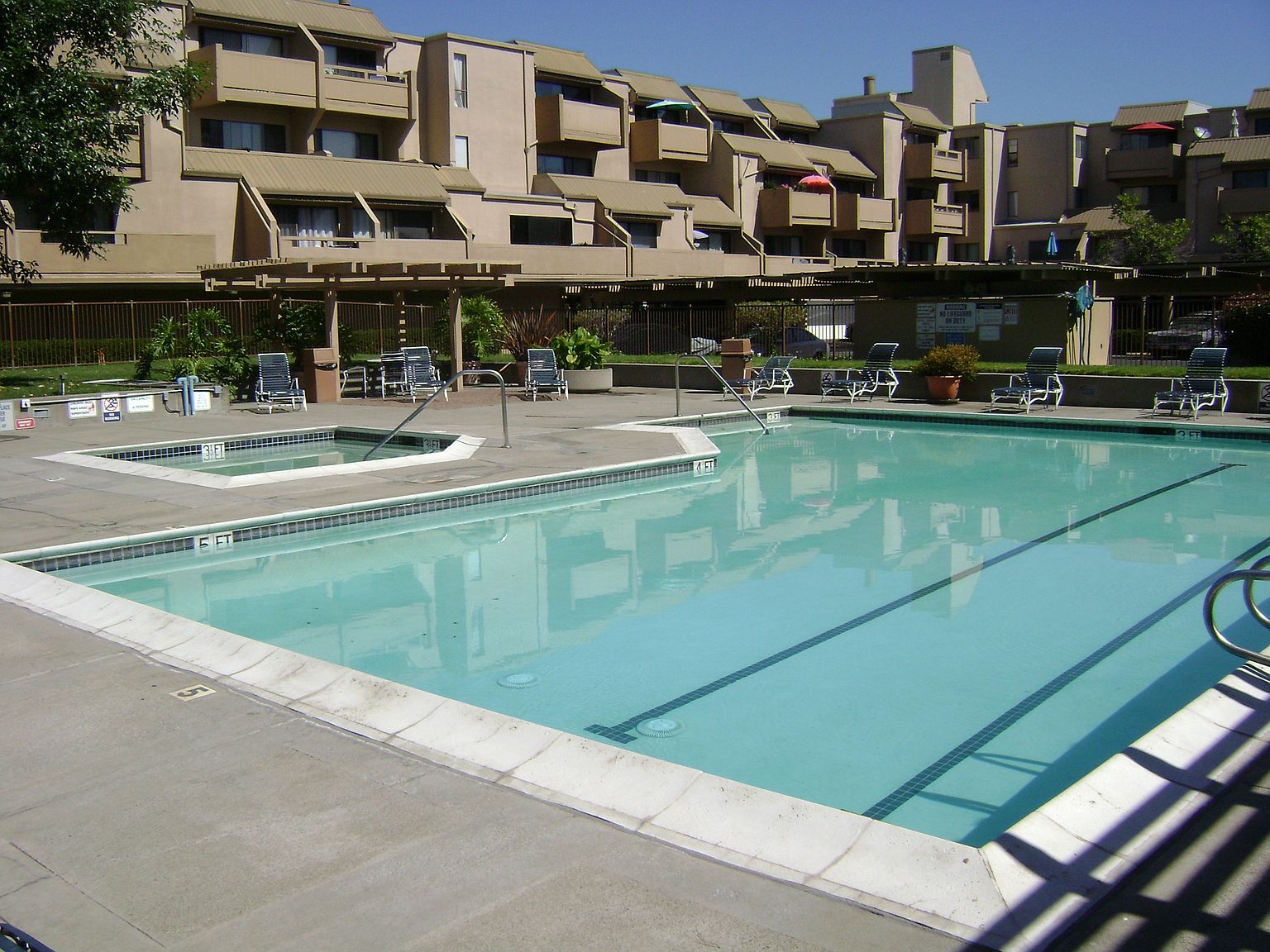 5 Embarcadero W Oakland, CA 94607 photo 4