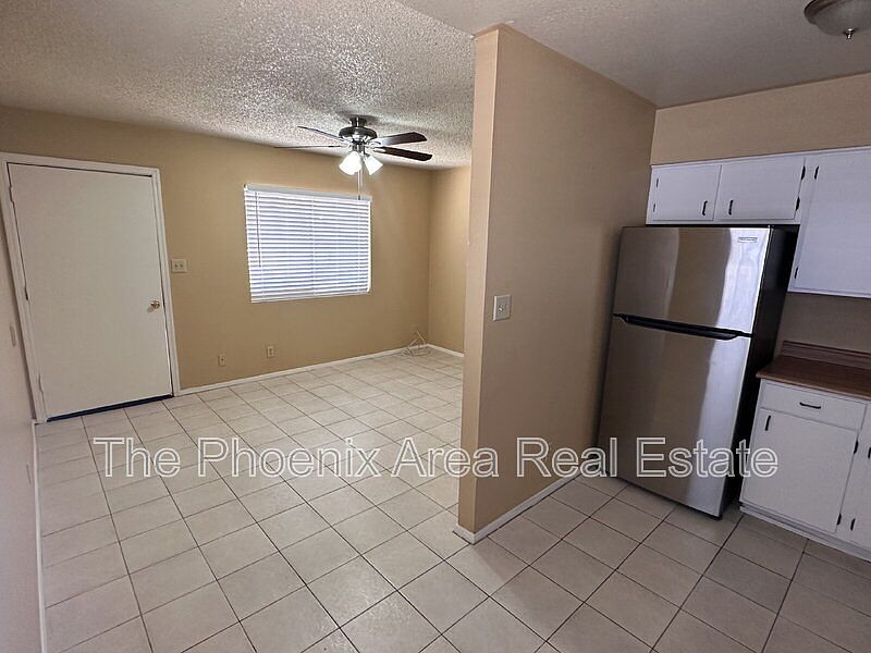 4824 E Willetta St Phoenix, AZ 85008 photo 4