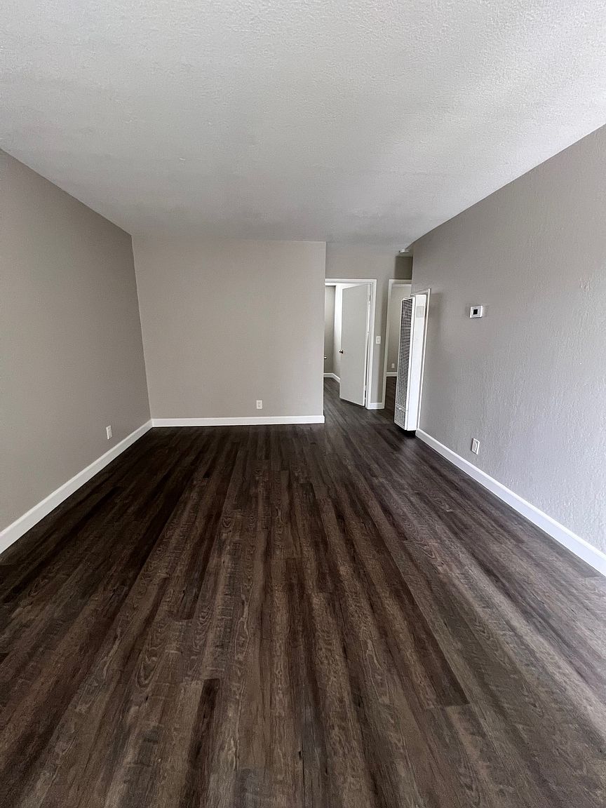2BR/1BA Single Family House on Farm Dr · San Jose photo 4