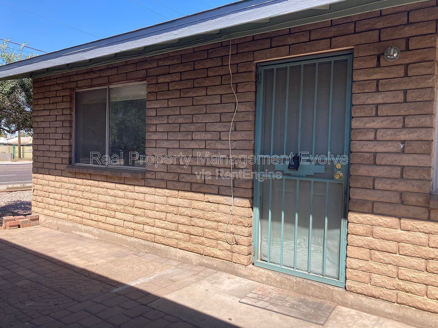 1905 N Center St Mesa, AZ 85201 photo 4