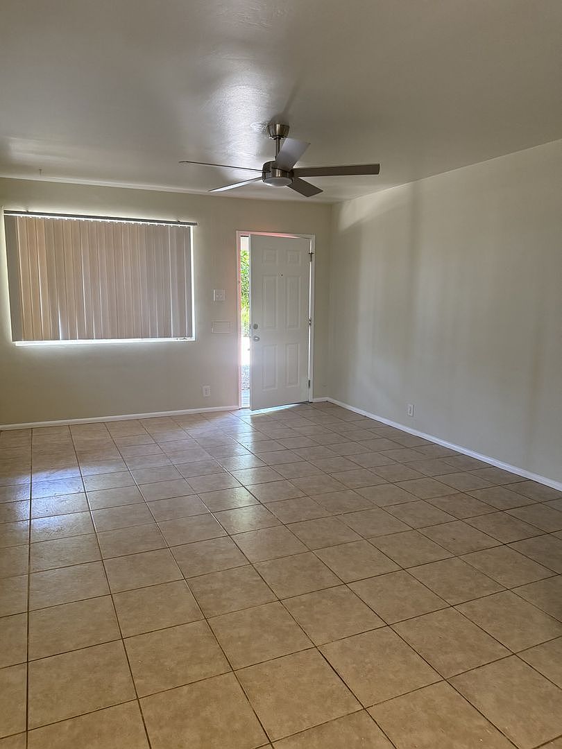 2718 E Glenrosa Ave Phoenix, AZ 85016 photo 5