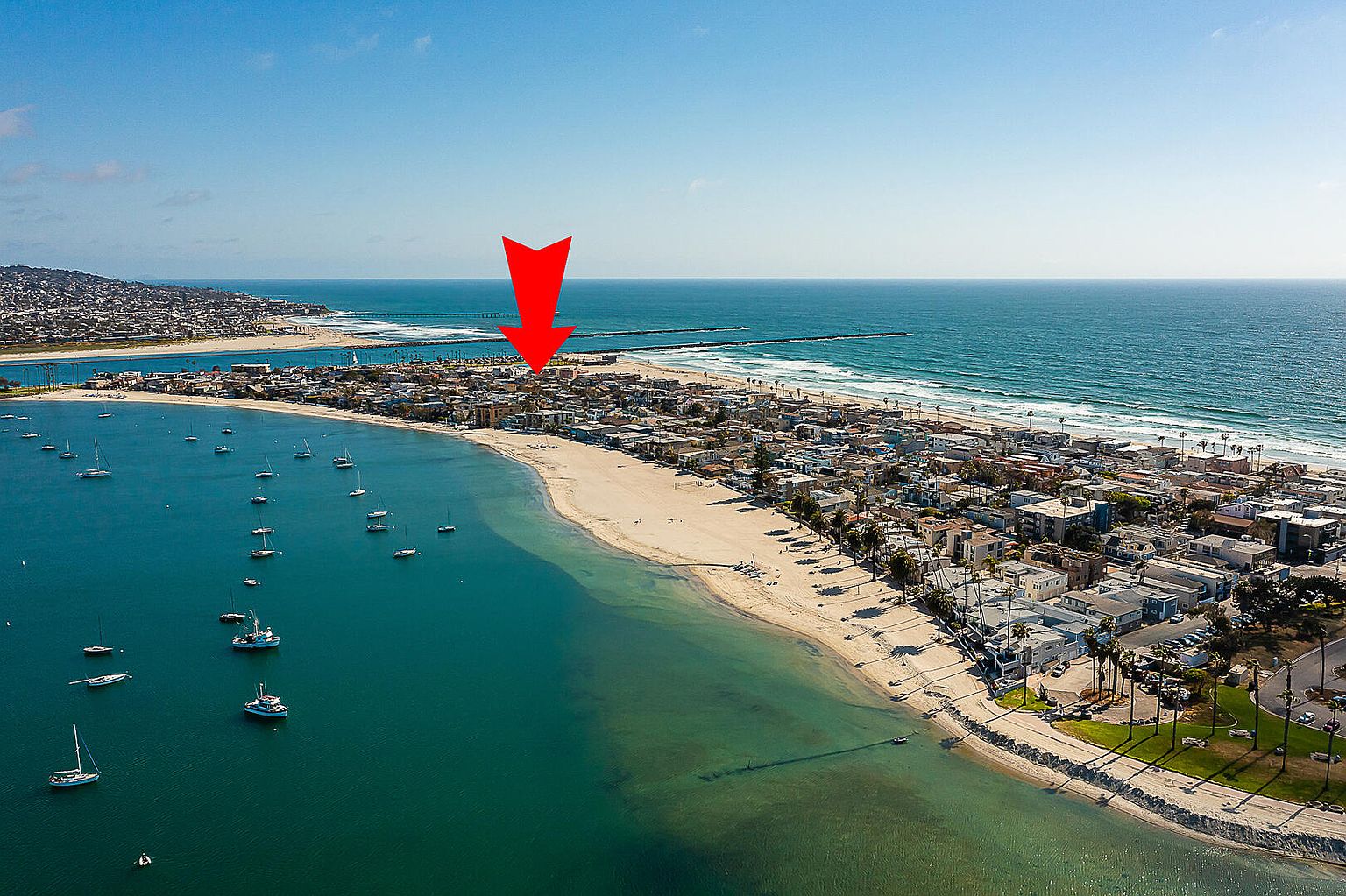 2715 Strandway photo 2