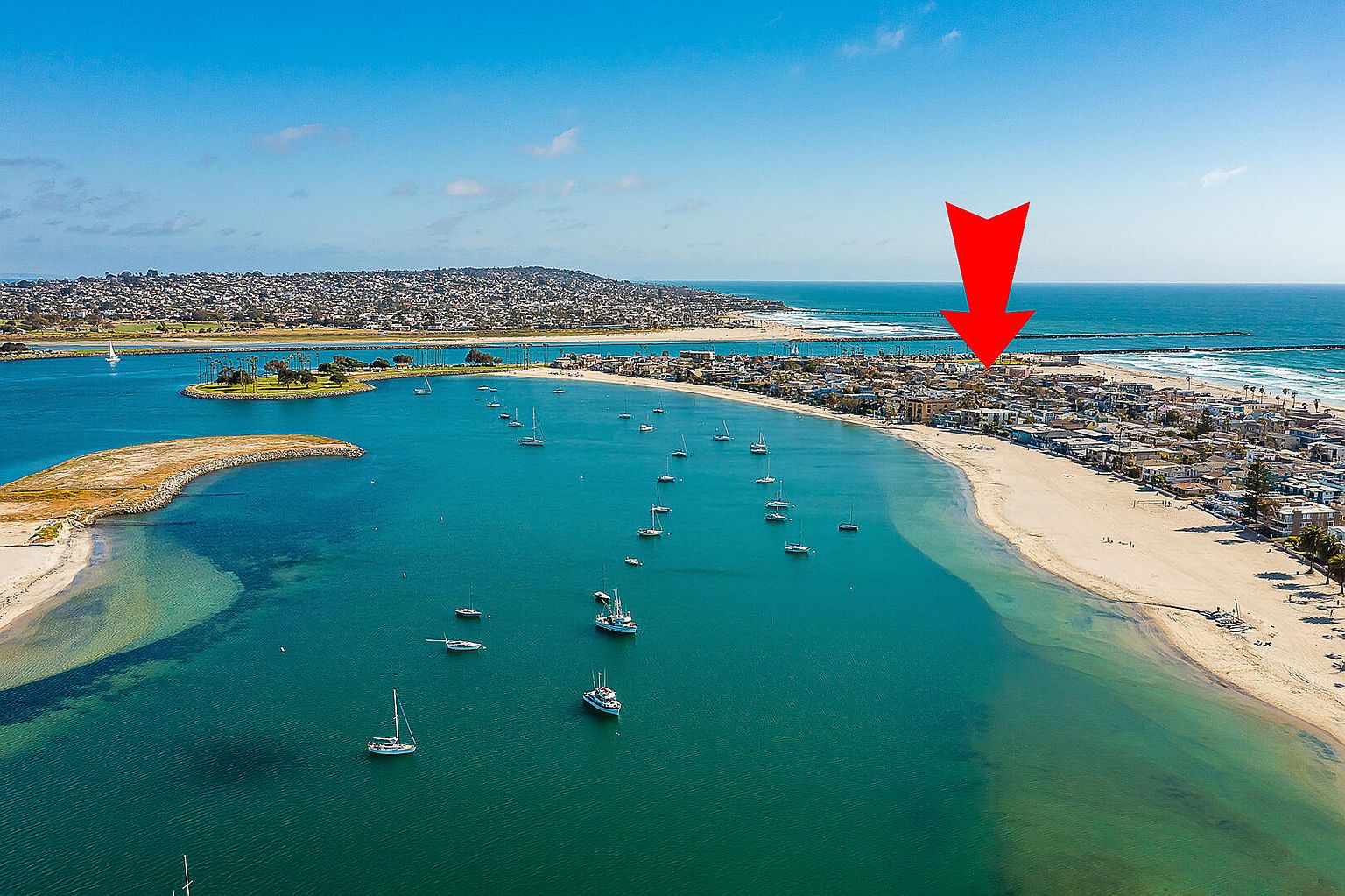 2715 Strandway photo 3