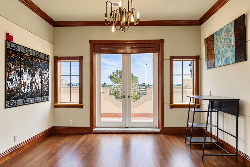 930 East 10th Street, Oakland, CA 94606 photo 5