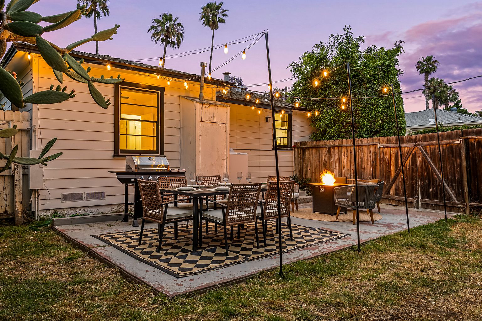 2652 Figueroa Blvd photo 4