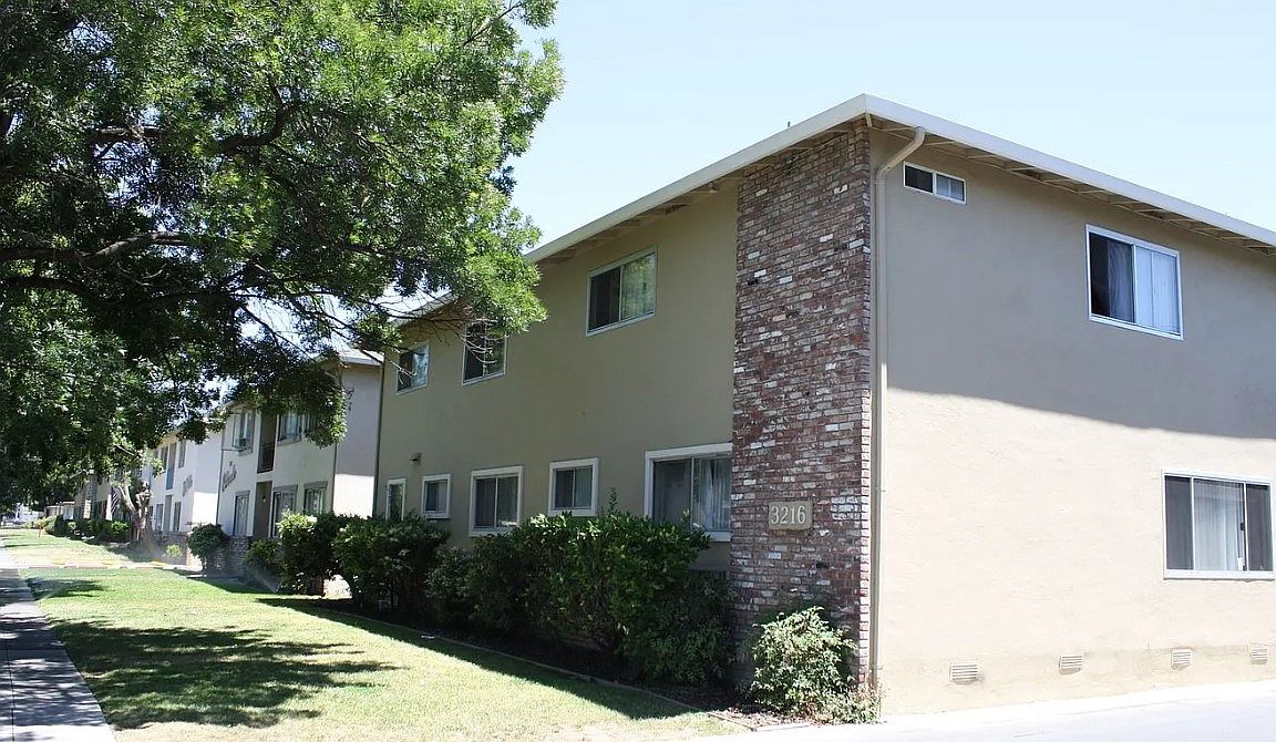 1BR/1BA Apartment on Cadillac Dr Apt 10 · Campbell