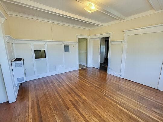 5975 Keith Ave photo 4