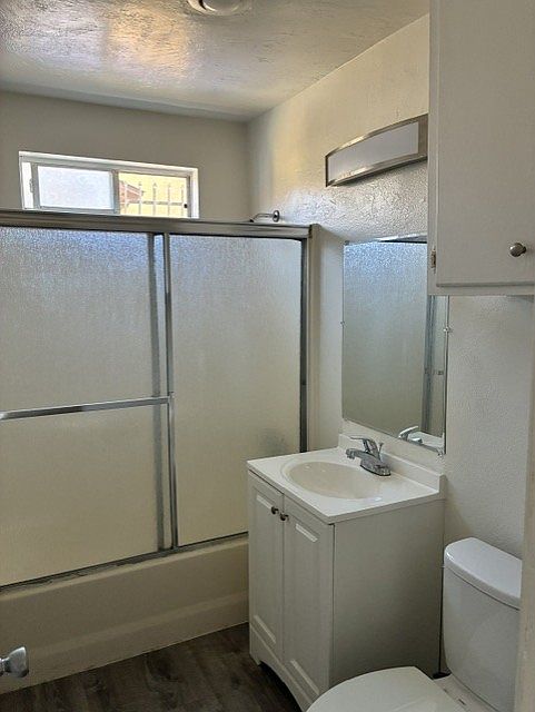 4313 49th St photo 5