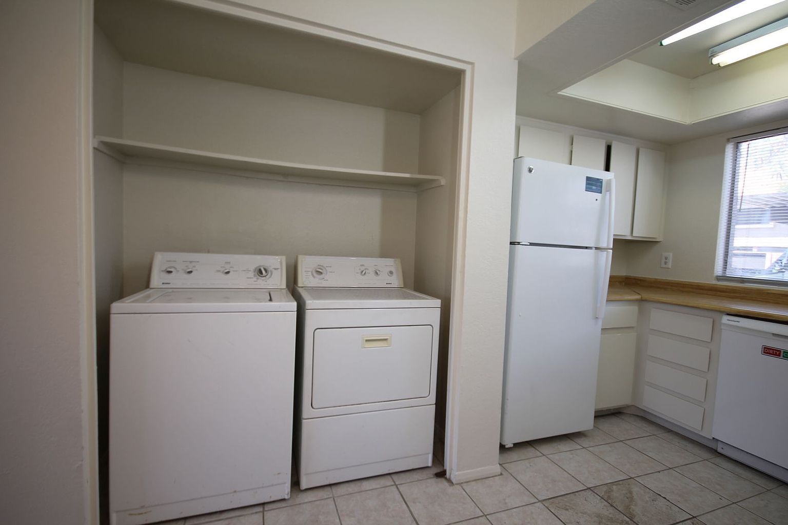 10815 N 15th Ln unit Unit 1 photo 3