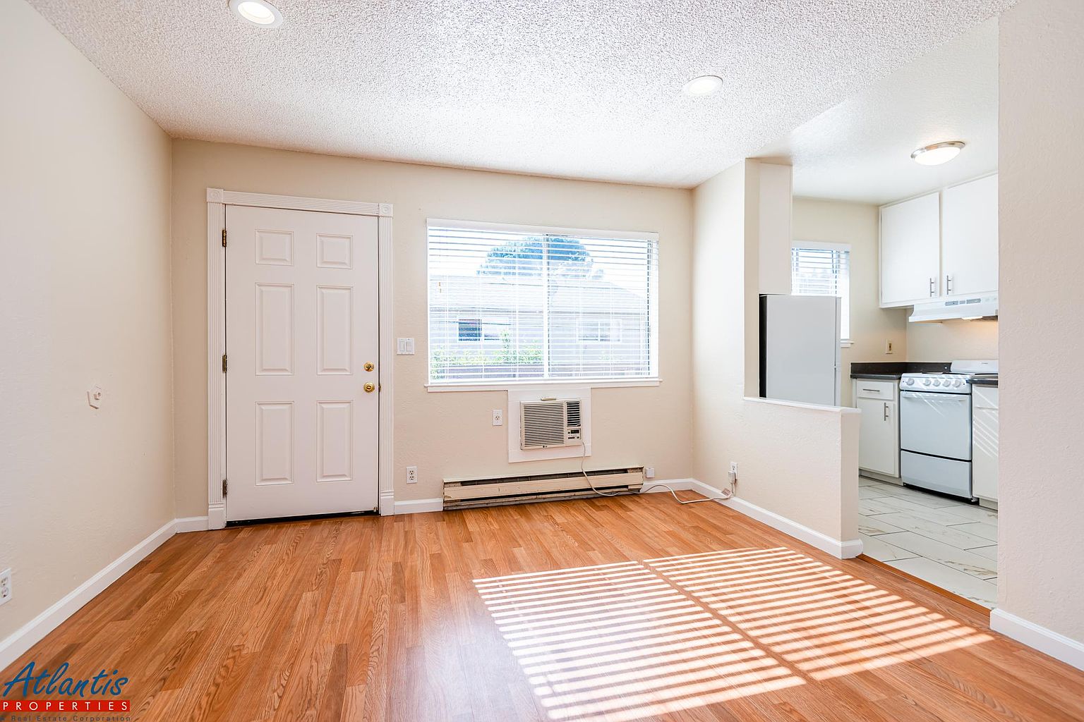5522 Camden Ave photo 4