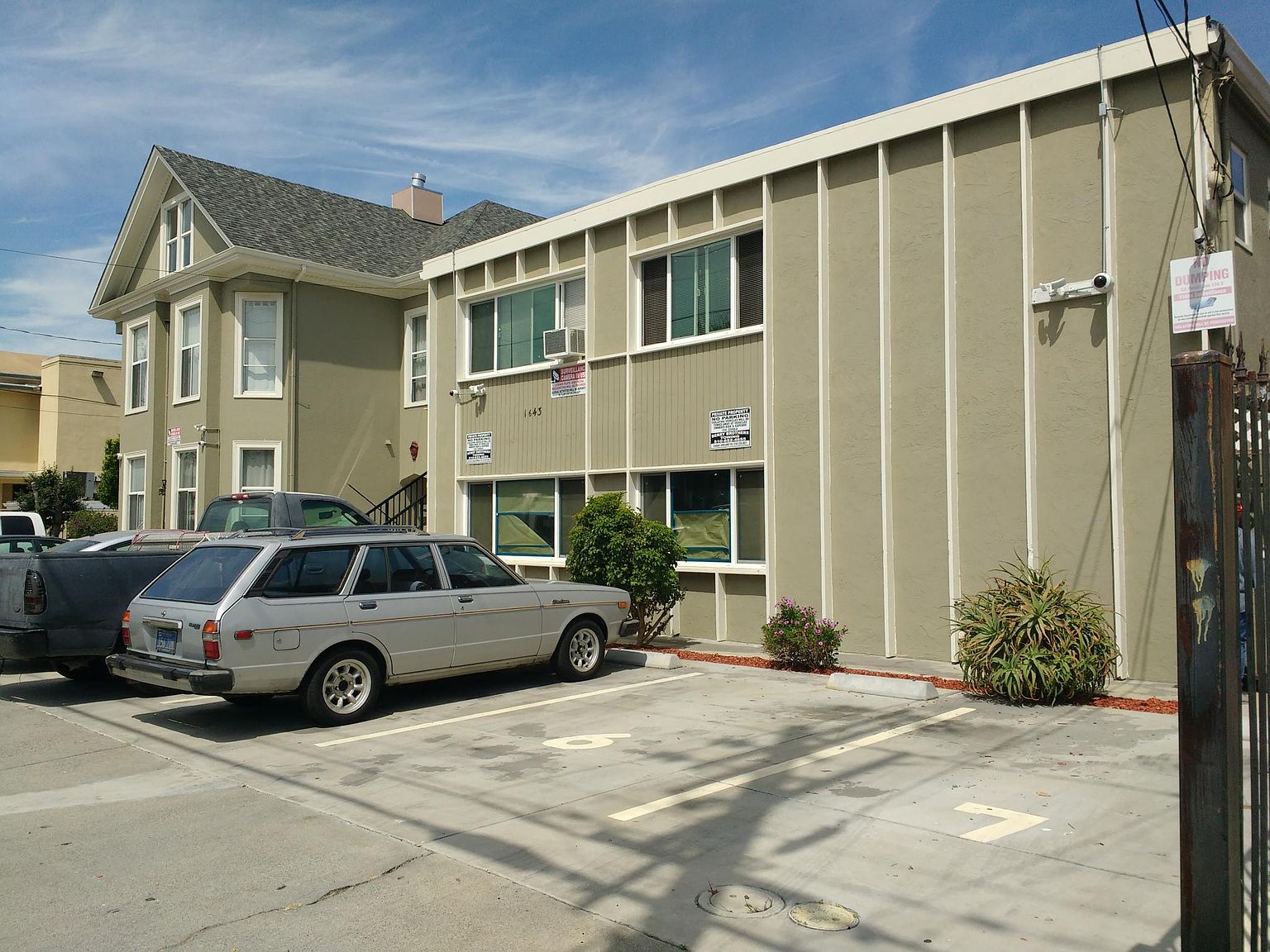Apartments on 6th Ave · Oakland