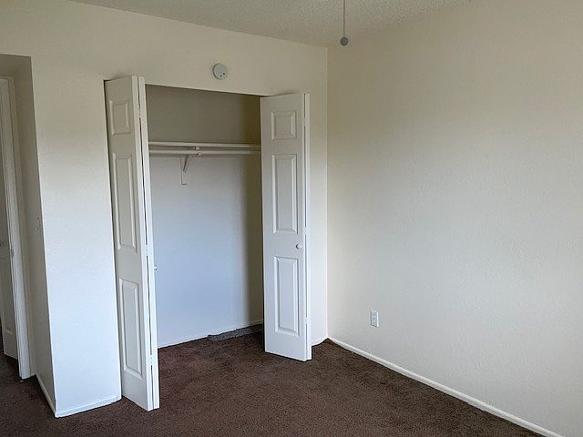 1809 N Spring