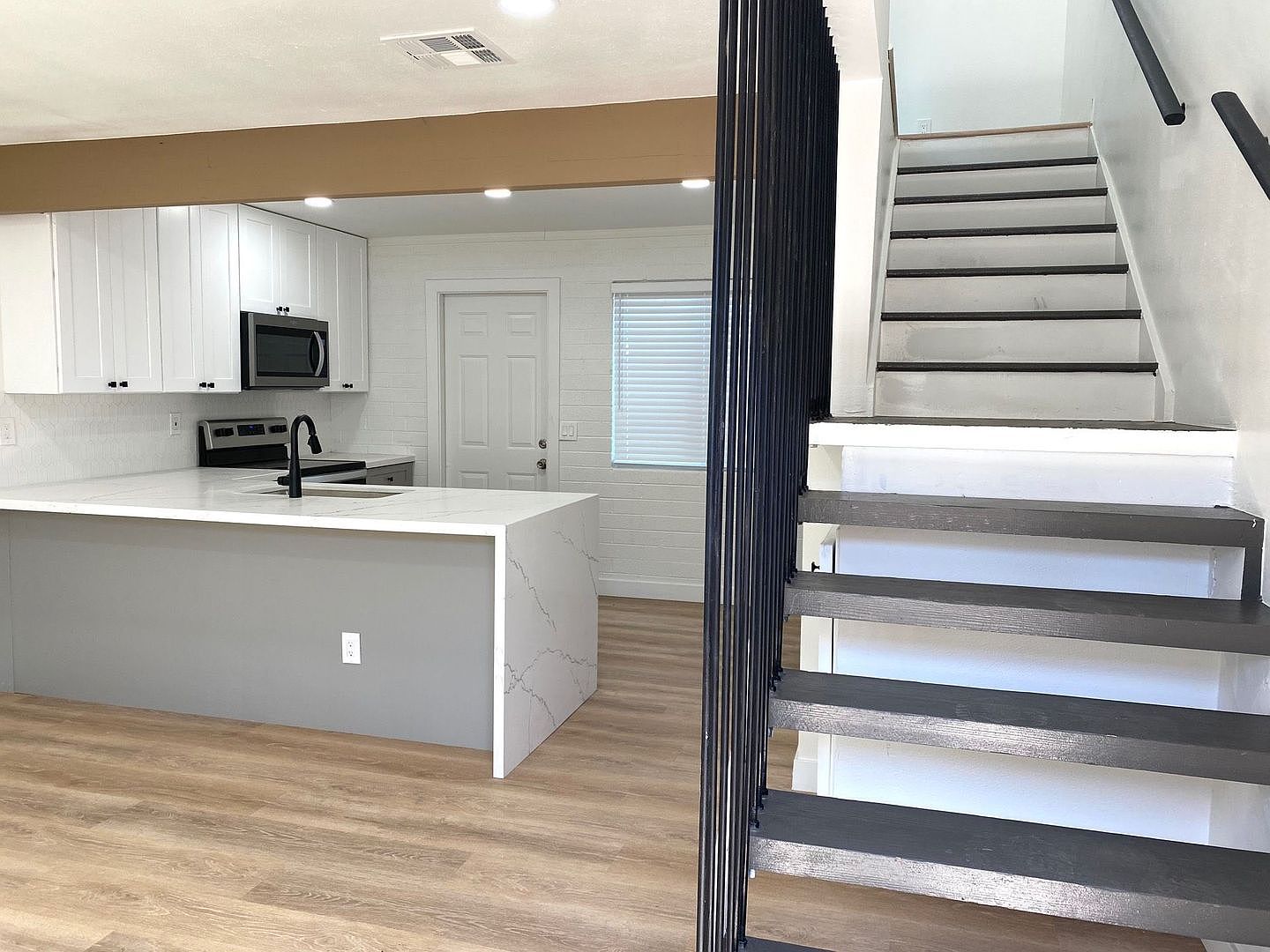 904 S Mariana St Tempe, AZ 85281 photo 3