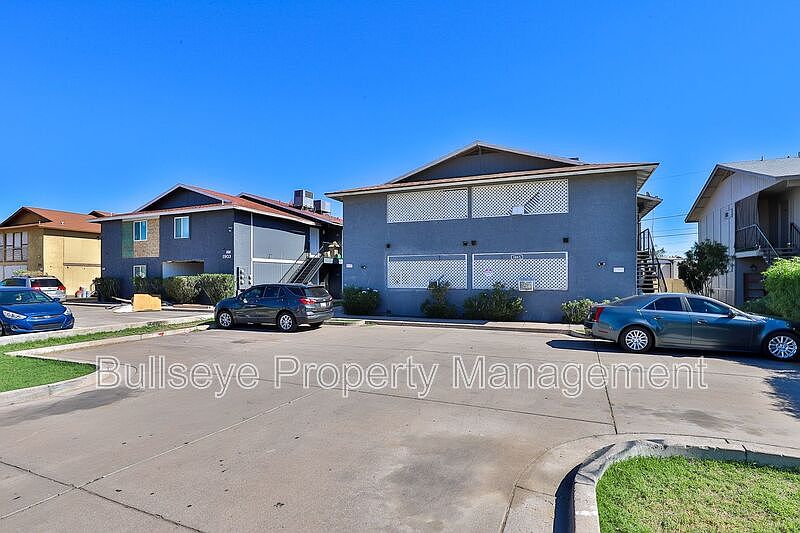 1865 N Spring Mesa, AZ 85203 photo 4
