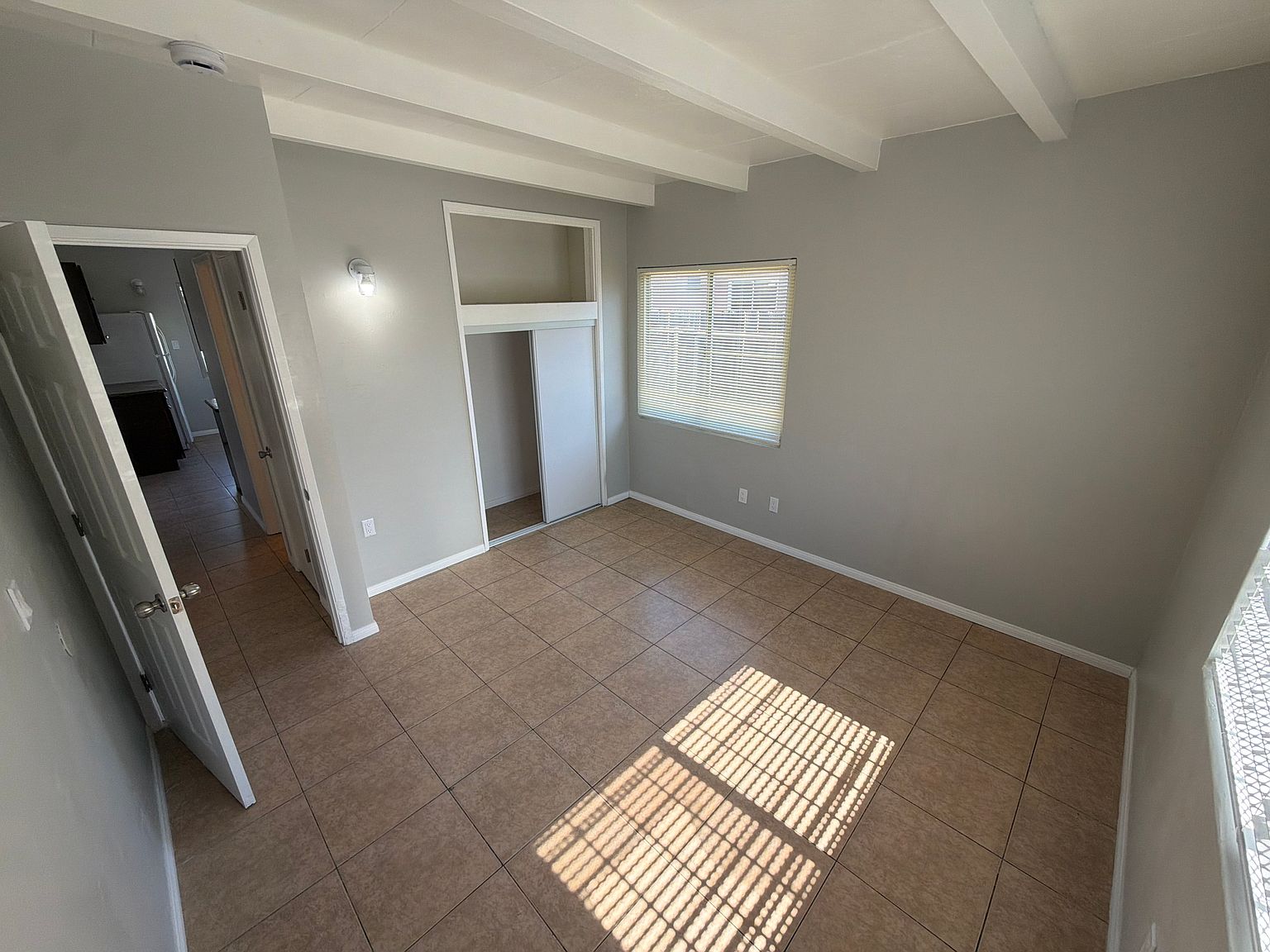 441 Chambers St photo 2