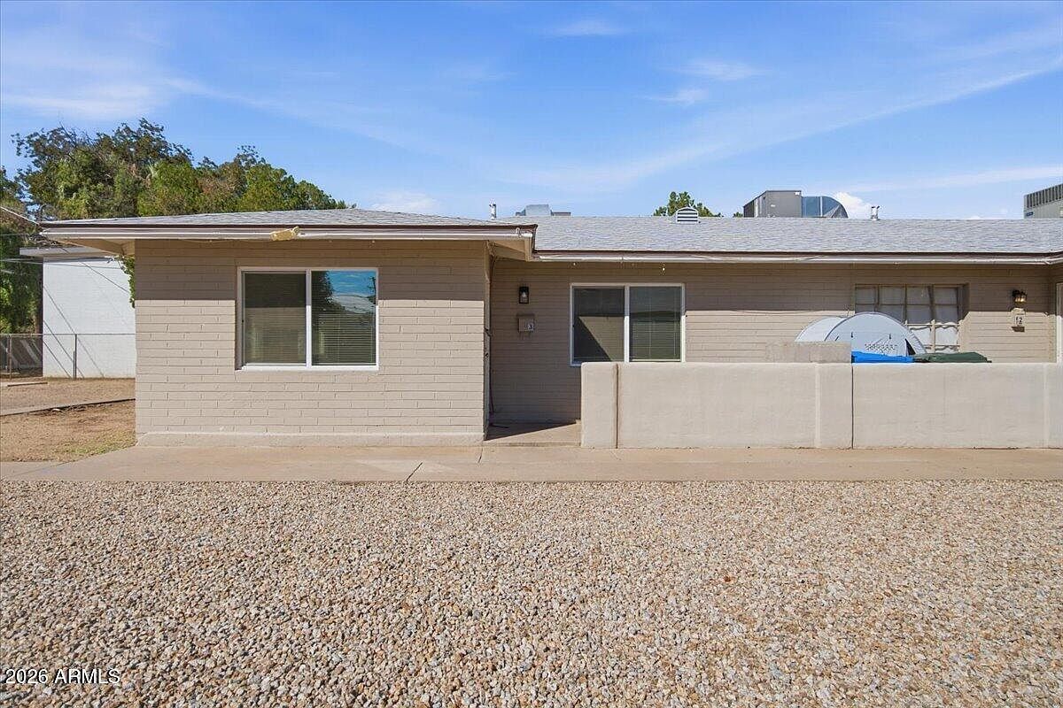 2535 E Clarendon Ave photo 5