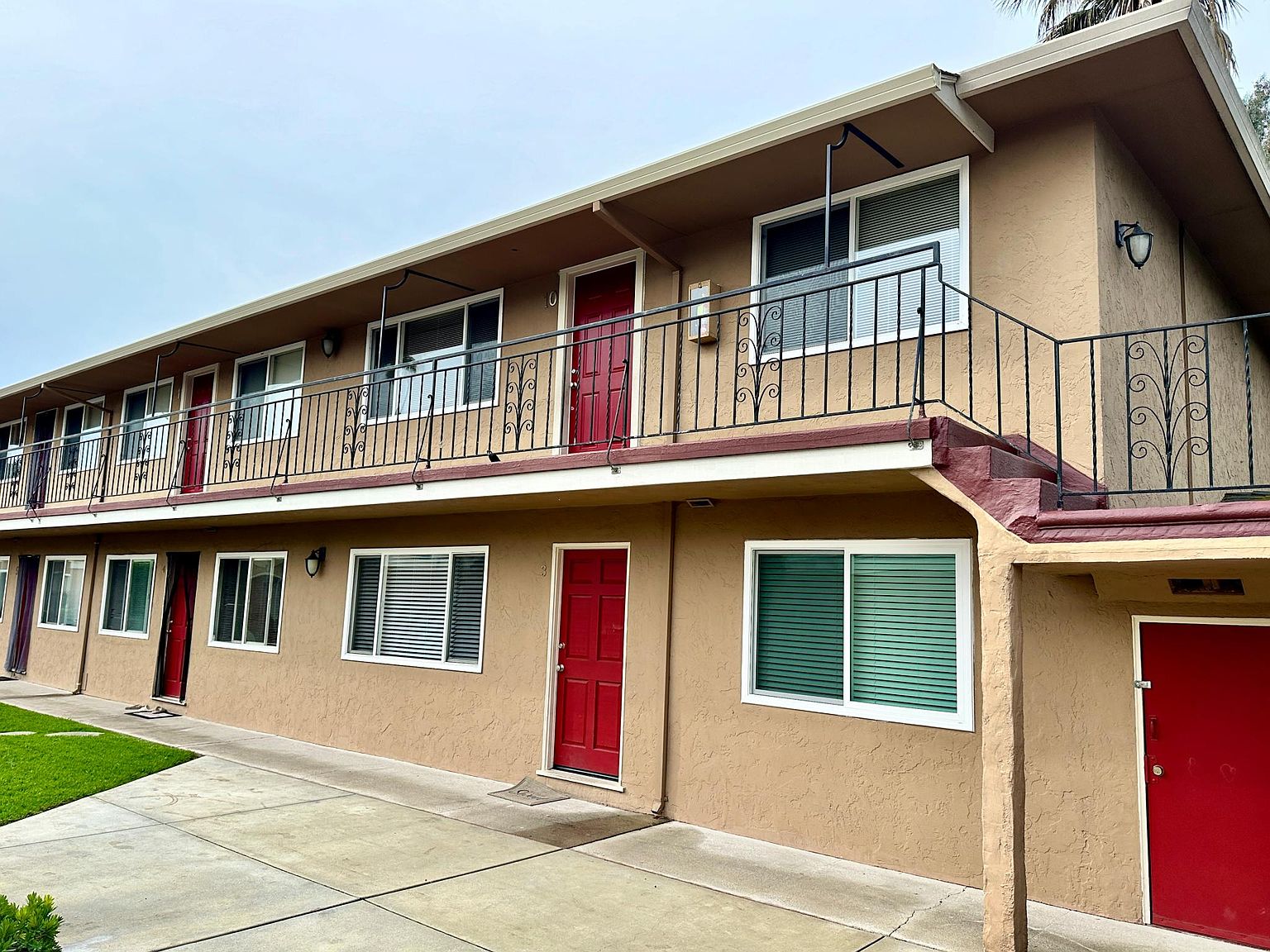 2BR/1BA Apartment on Grand Fir Ave · Sunnyvale photo 2