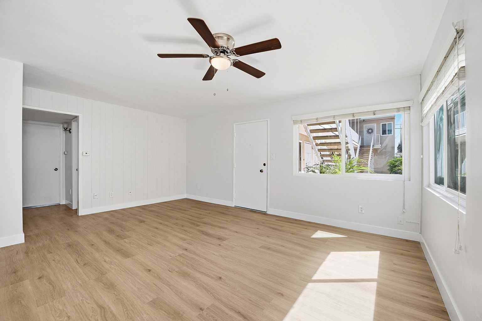 4559 Campus Ave photo 2
