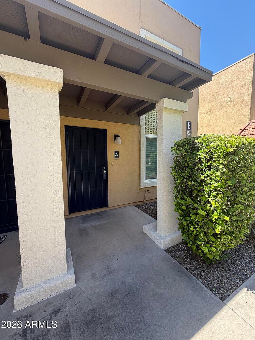 601 E Palo Verde Dr photo 3