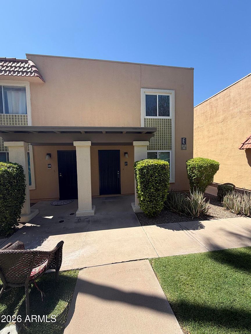 601 E Palo Verde Dr photo 2