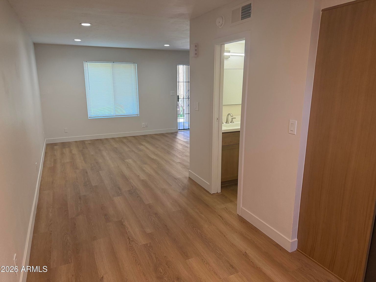 601 E Palo Verde Dr photo 5