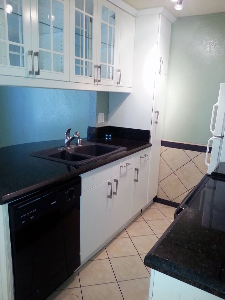 4246 Van Dyke Ave photo 3